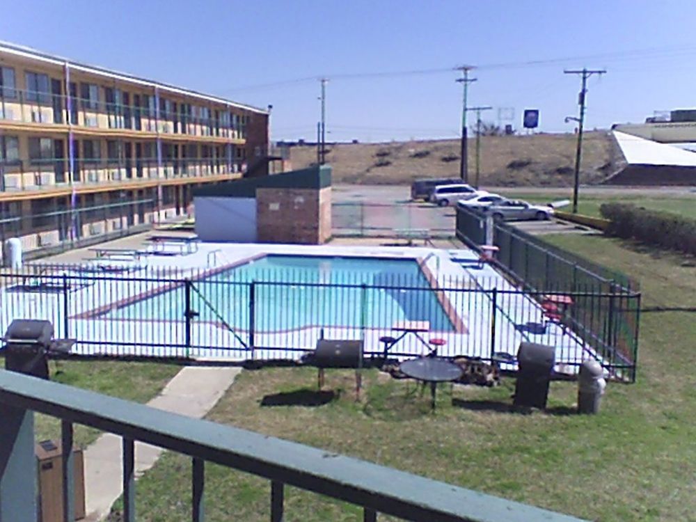 Delux Inn Mesquite Facilidades foto